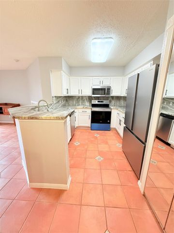 2300 Old Spanish Trail 1118, Houston, TX 77054