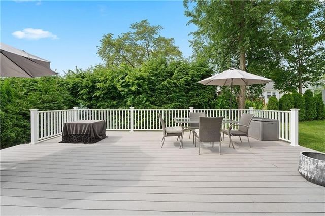 26 Coulters Road, Cranston, RI 02920