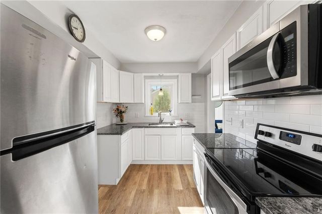 26 Coulters Road, Cranston, RI 02920