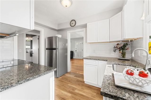 26 Coulters Road, Cranston, RI 02920