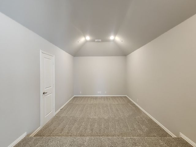 900 Superbloom Avenue, Justin, TX 76247