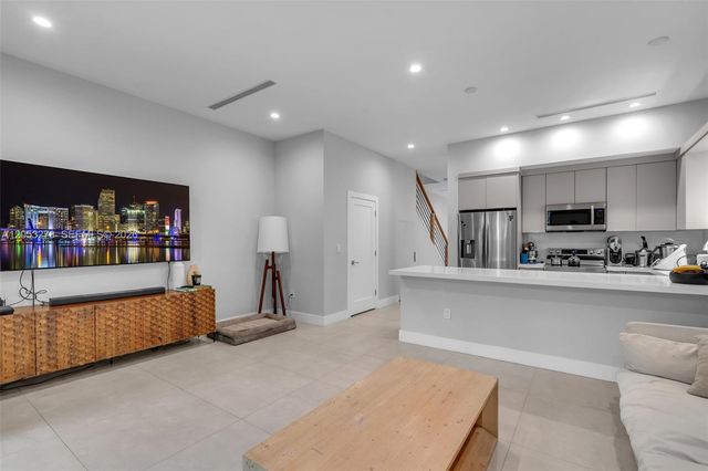 3769 SW 27th Ln 3769, Miami, FL 33134