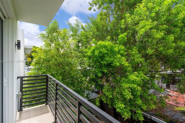 3769 SW 27th Ln 3769, Miami, FL 33134