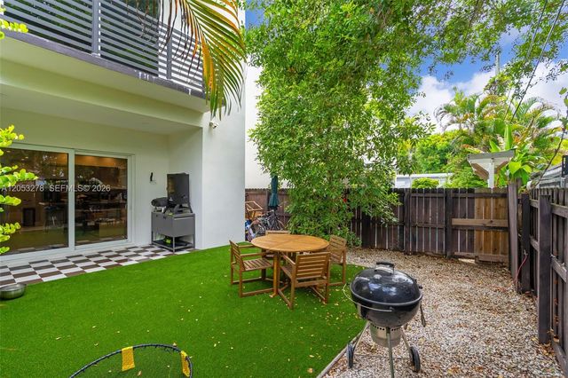 3769 SW 27th Ln 3769, Miami, FL 33134