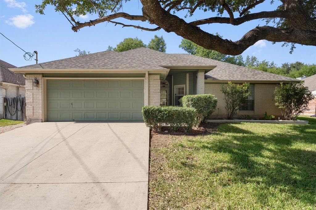 104 Susana DR, Georgetown, TX 78628