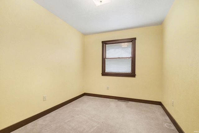 283 Meadowlark Lane, Bremen, IN 46506