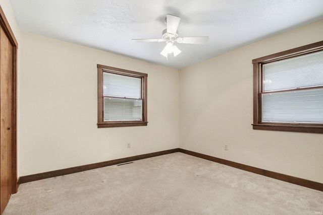 283 Meadowlark Lane, Bremen, IN 46506