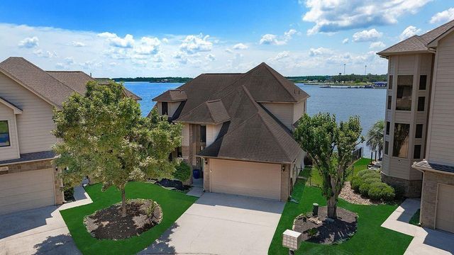 326 Old Aqua Landing W, Montgomery, TX 77356