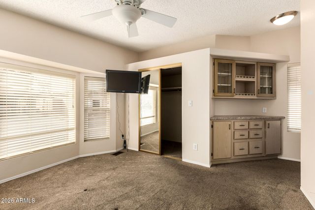 1736 E AUGUSTA Avenue, Chandler, AZ 85249