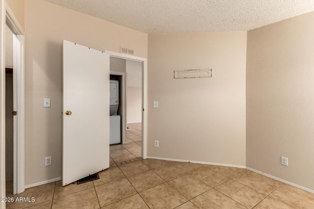 1736 E AUGUSTA Avenue, Chandler, AZ 85249