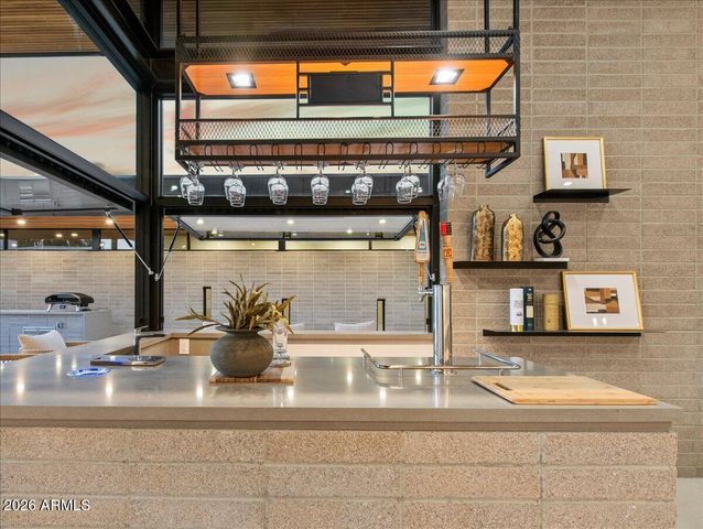 11616 N MILLER Road, Scottsdale, AZ 85260