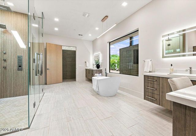 11616 N MILLER Road, Scottsdale, AZ 85260
