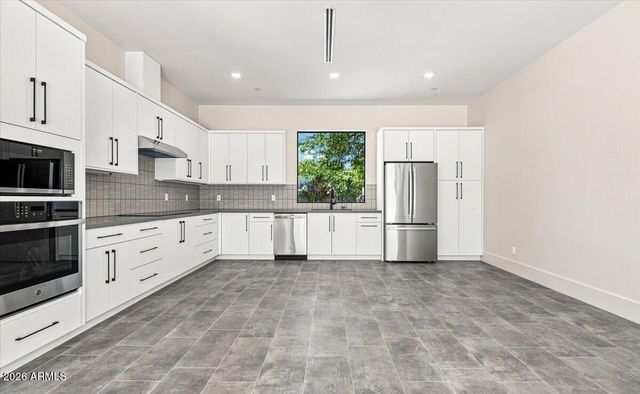 11616 N MILLER Road, Scottsdale, AZ 85260
