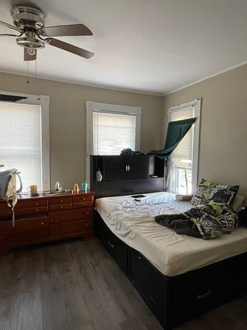 398 Union St, New Bedford, MA 02740