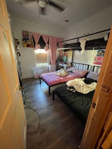 398 Union St, New Bedford, MA 02740