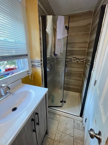 398 Union St, New Bedford, MA 02740