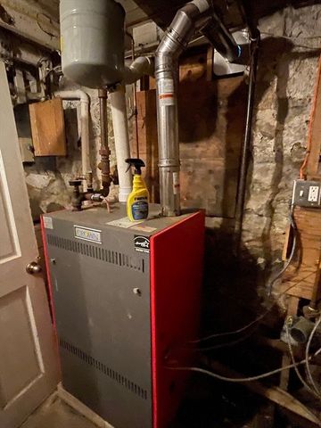 398 Union St, New Bedford, MA 02740