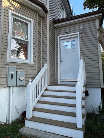 398 Union St, New Bedford, MA 02740