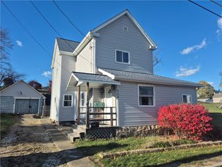 204 Ridge Ave, Derry Boro, PA 15627
