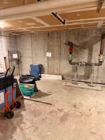 55 North Broadway 3-15H, White Plains, NY 10601