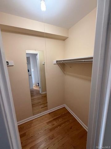 55 North Broadway 3-15H, White Plains, NY 10601