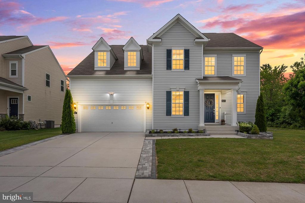 Image 1 of property listing at 821 BENTGRASS DR, Aberdeen, MD 21001