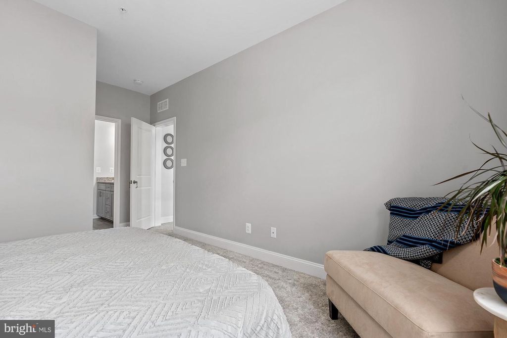 Image 25 of property listing at 821 BENTGRASS DR, Aberdeen, MD 21001