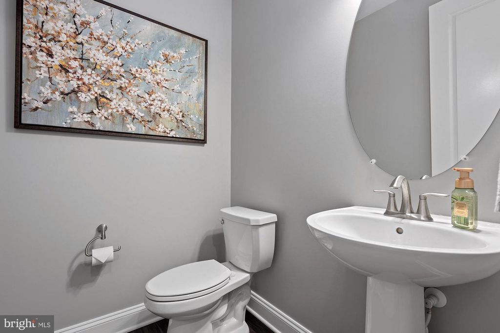 Image 39 of property listing at 821 BENTGRASS DR, Aberdeen, MD 21001