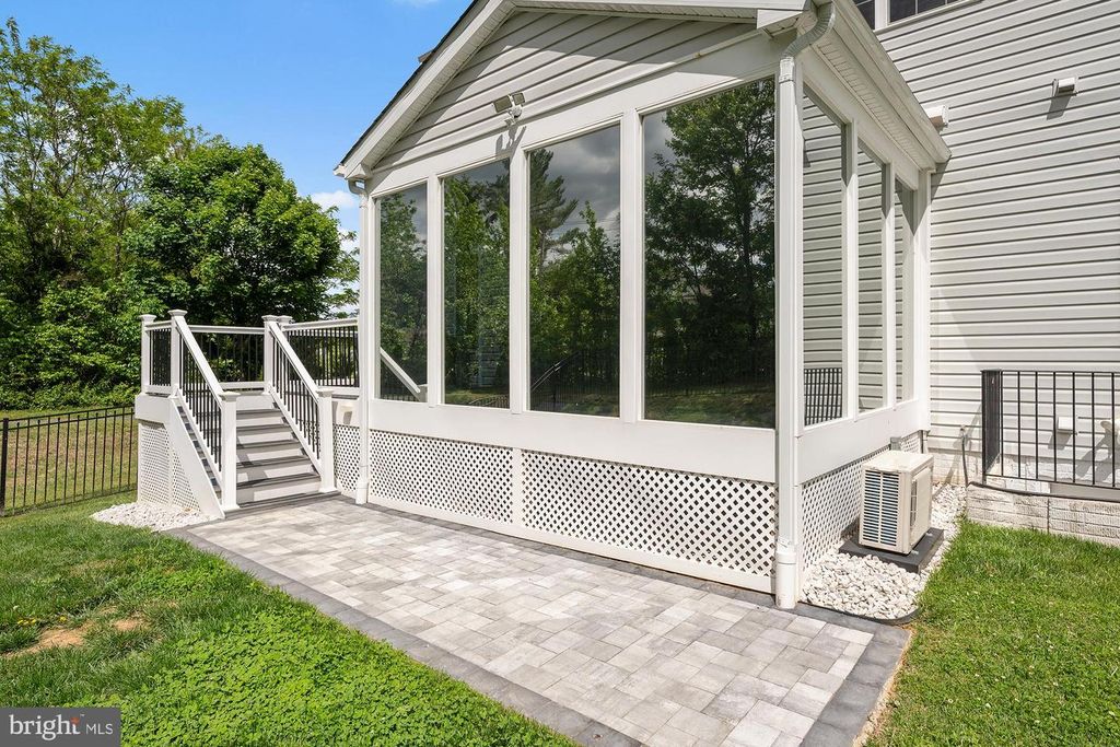 Image 51 of property listing at 821 BENTGRASS DR, Aberdeen, MD 21001
