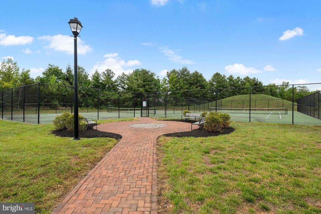 Image 62 of property listing at 821 BENTGRASS DR, Aberdeen, MD 21001