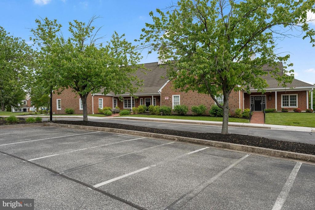 Image 69 of property listing at 821 BENTGRASS DR, Aberdeen, MD 21001