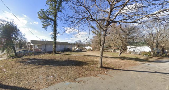 2659 Glass St, Chattanooga, TN 37406