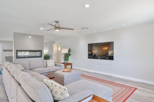 12919 W BEECHWOOD Drive, Sun City West, AZ 85375