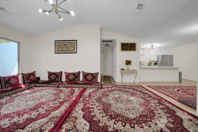 1227 Windsor Ct, Turlock, CA 95380