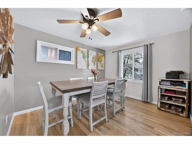 730 Newark St, Aurora, CO 80010