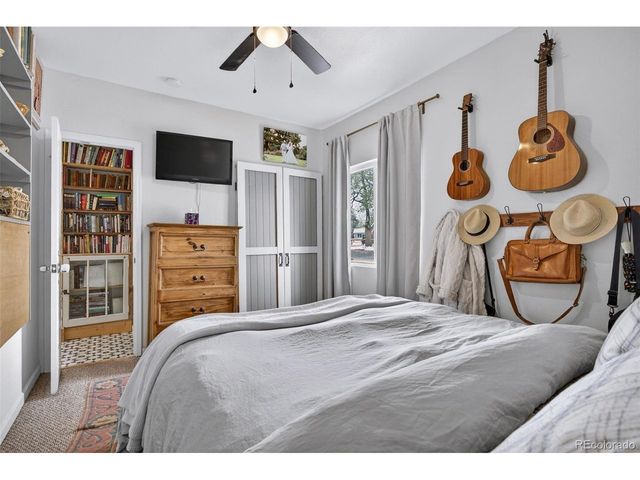 730 Newark St, Aurora, CO 80010