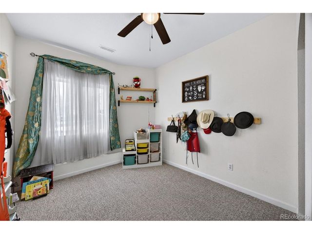 730 Newark St, Aurora, CO 80010