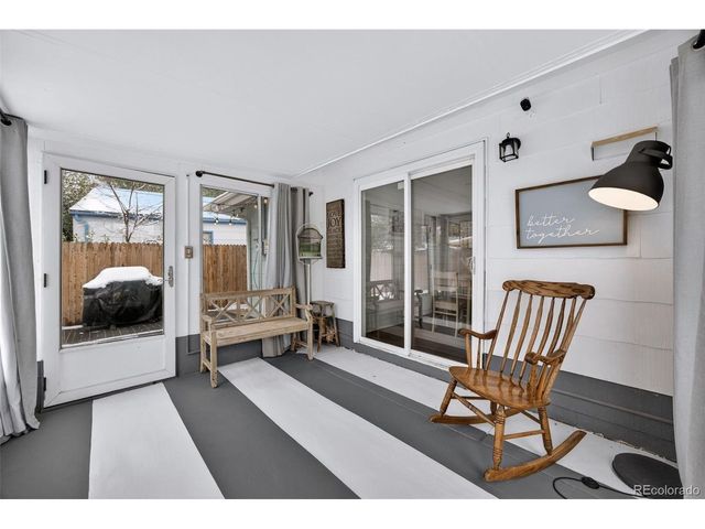 730 Newark St, Aurora, CO 80010