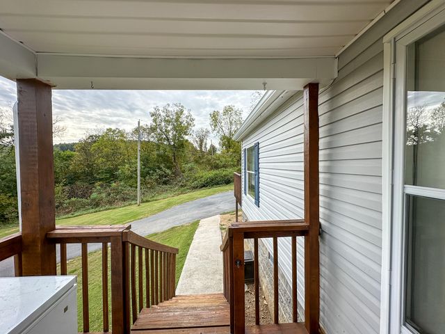 205 Willowtree Lane, Mt Vernon, KY 40456