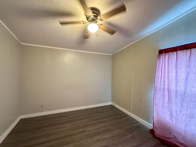 205 Willowtree Lane, Mt Vernon, KY 40456