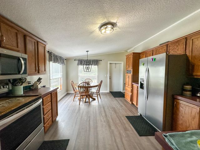 205 Willowtree Lane, Mt Vernon, KY 40456