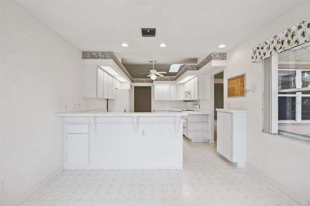 6441 WILANDER STREET, Leesburg, FL 34748