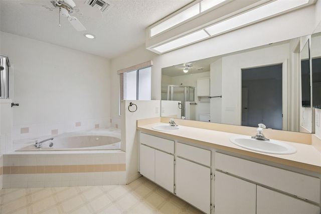 6441 WILANDER STREET, Leesburg, FL 34748