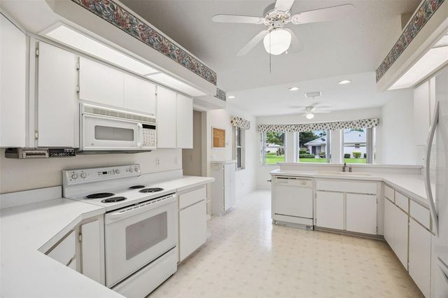6441 WILANDER STREET, Leesburg, FL 34748