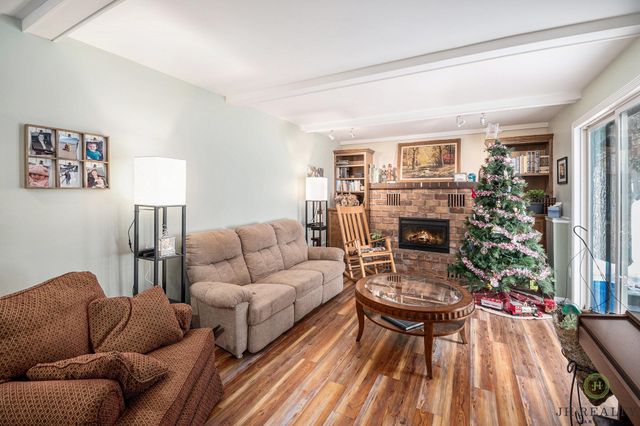 446 Adaway Avenue Se, Ada Twp, MI 49301