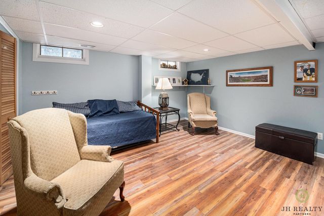 446 Adaway Avenue Se, Ada Twp, MI 49301