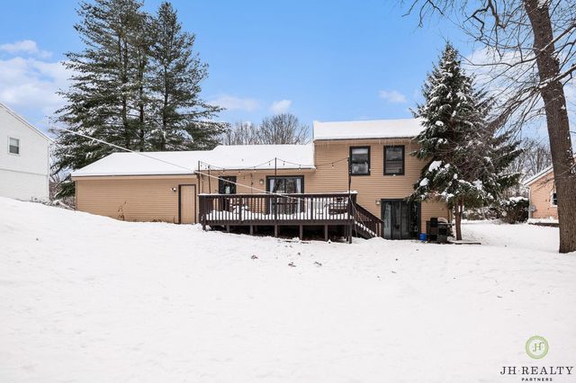 446 Adaway Avenue Se, Ada Twp, MI 49301