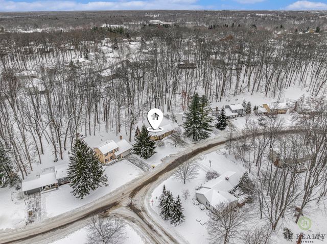 446 Adaway Avenue Se, Ada Twp, MI 49301