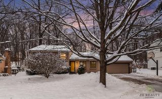 446 Adaway Avenue Se, Ada Twp, MI 49301