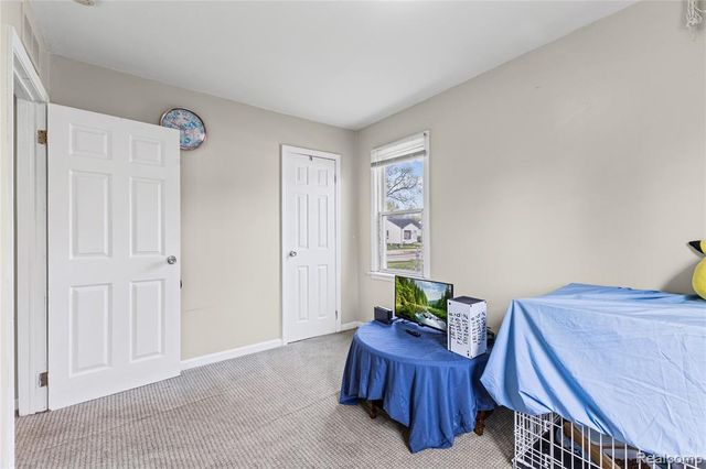 8436 Prospect Avenue, Warren, MI 48089